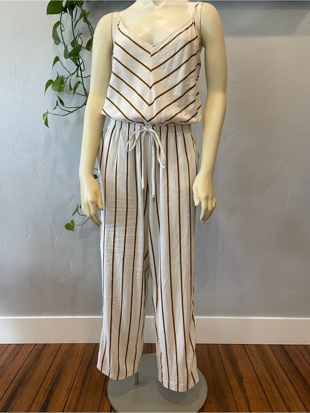 ECI Striped Cream & gold linen blend Wide-Leg Jumpsuit M